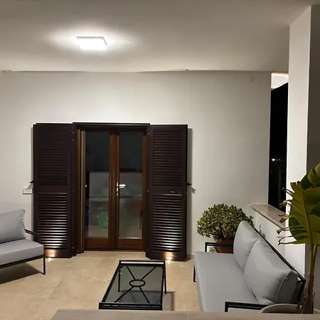 Giorgia Villa